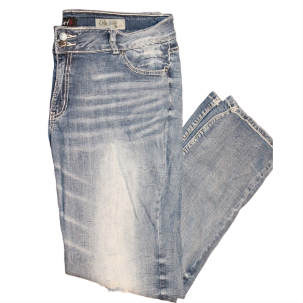 2/$30 🏷 DH3 Chloe Jeans Size 16 x 32